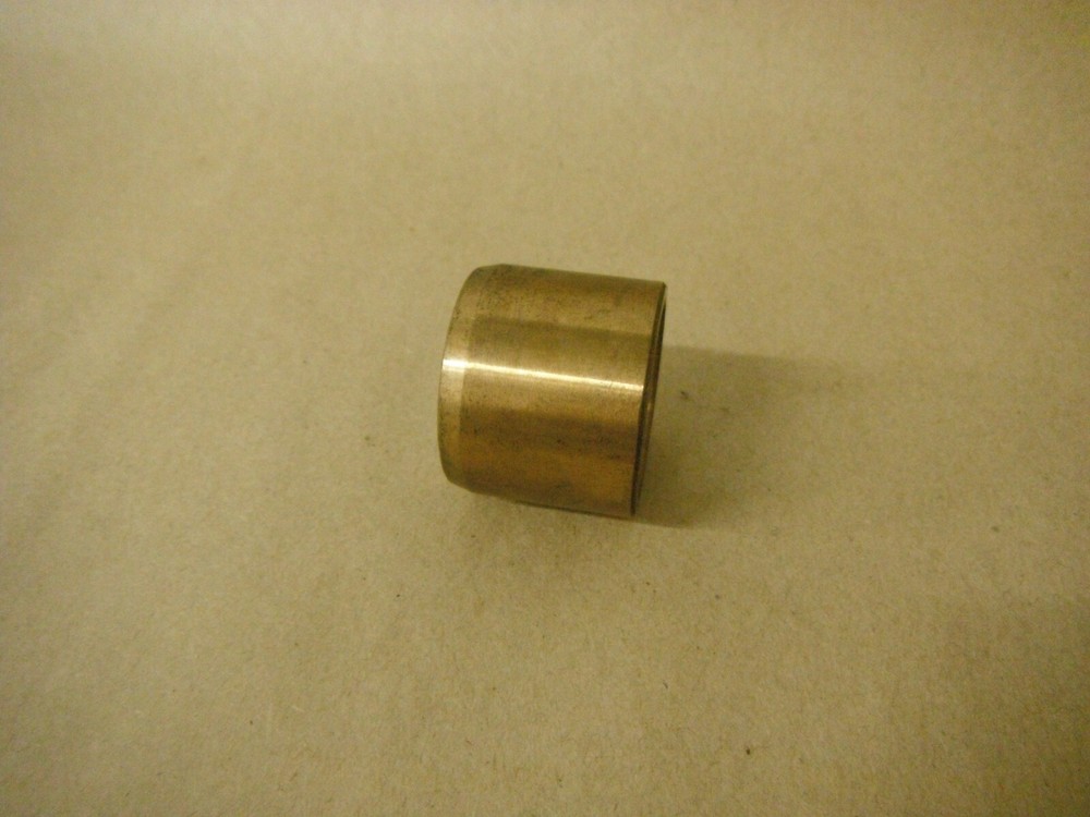 BRASS BUNTING P37J00011