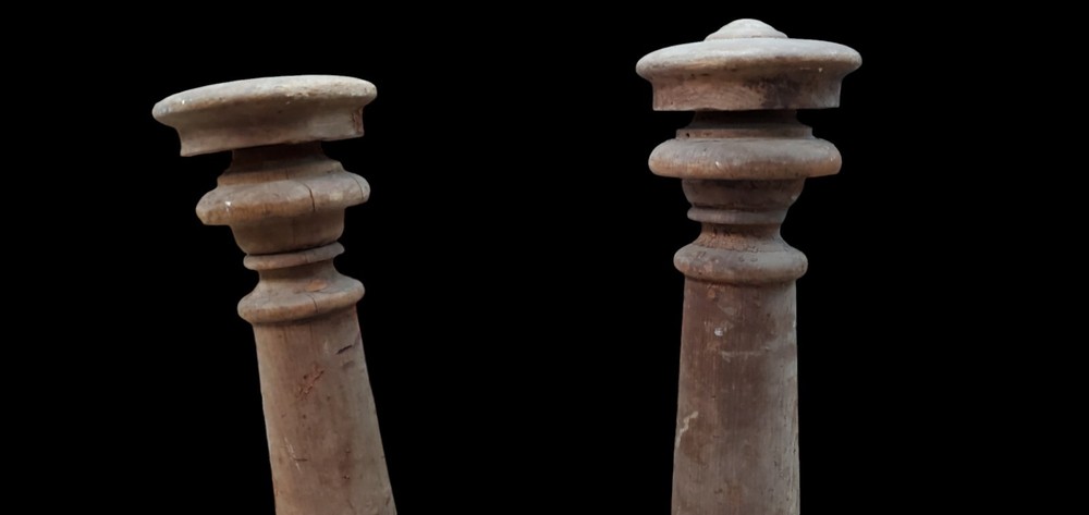 Pair Of Newel Posts *GAM0205