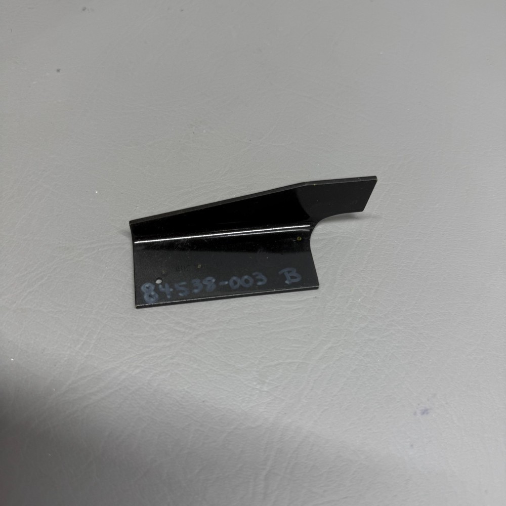 84538-003 Piper Bracket