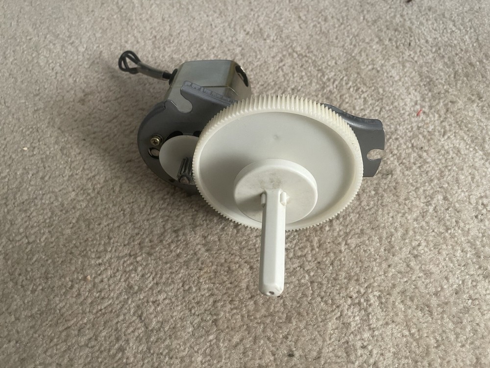 Hamilton Beach Emmie 544 - 1 Food Processor Replacement Motor & Gear Train