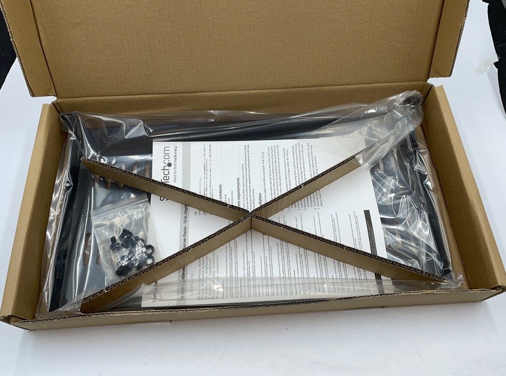 StarTech CABSHELFV1U 1U Server Rack Shelf. New.