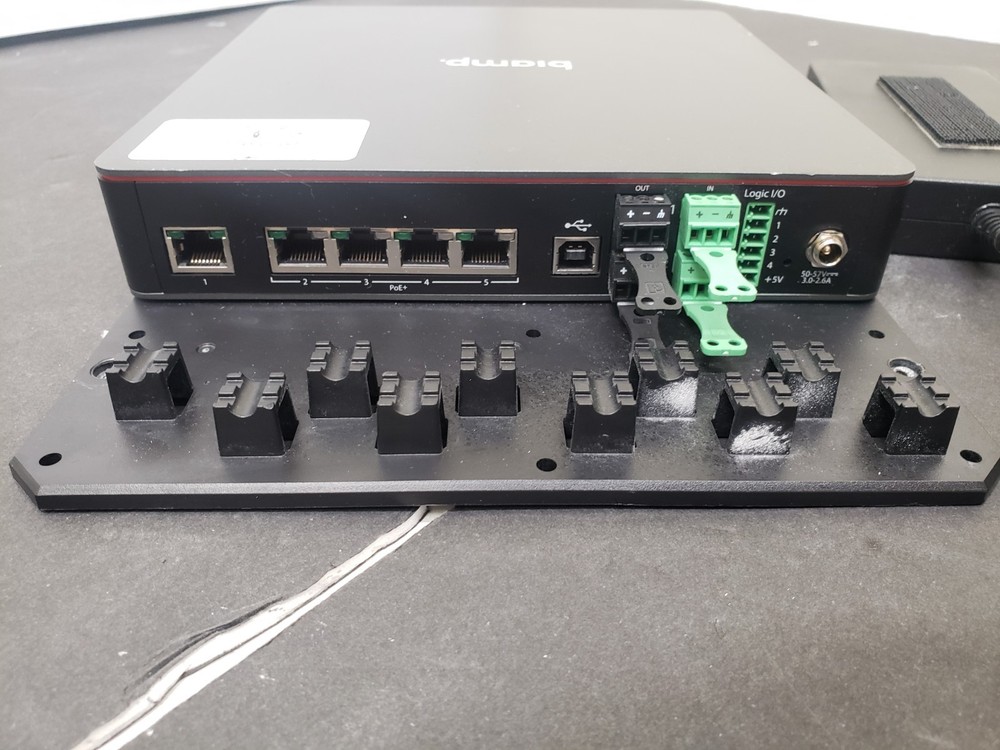 BIAMP TESIRAFORTE X 400 MEETING ROOM DSP MULTI-EFFECTS PROCESSOR - With Adapter