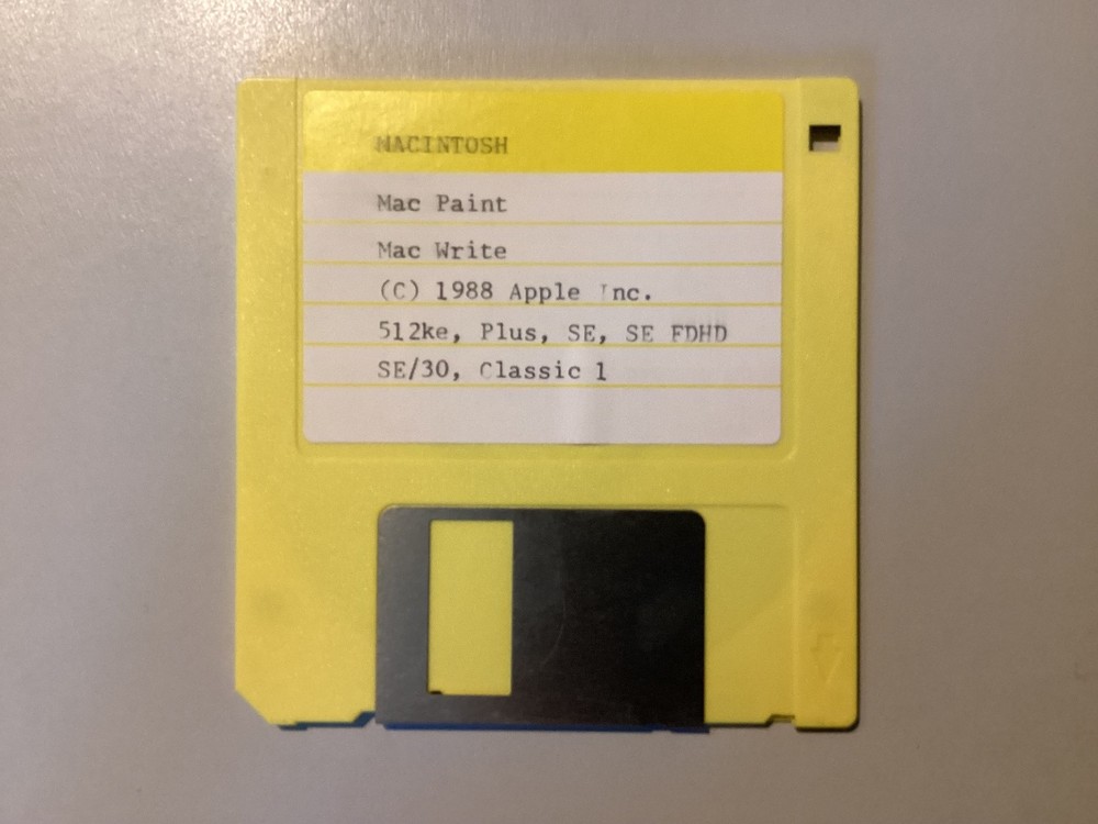 Vintage Macintosh Mac Program MACPAINT/MACWRITE 800K Disk 512, Plus, SE, Classic