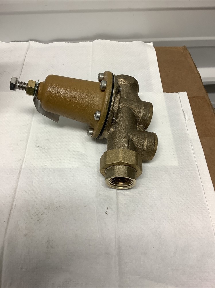 Watts Water Pressure Reducing Valve 3/4” LF25AUB
