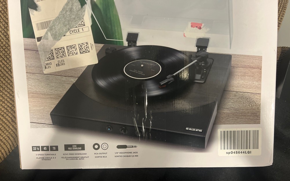 Vinyl Record Player Wireless -Bluetooth Turntable /ION Audio Premier LP