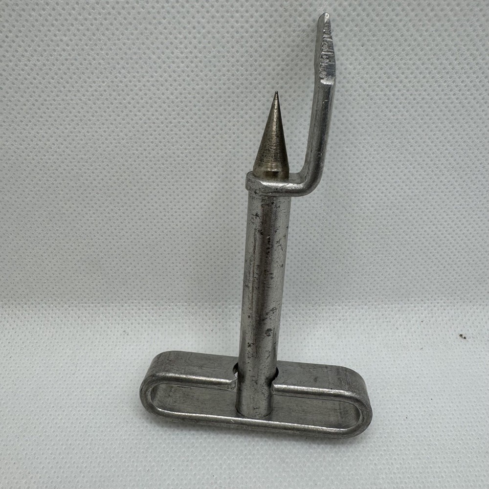 HAND-E-CAN PIERCER Vintage