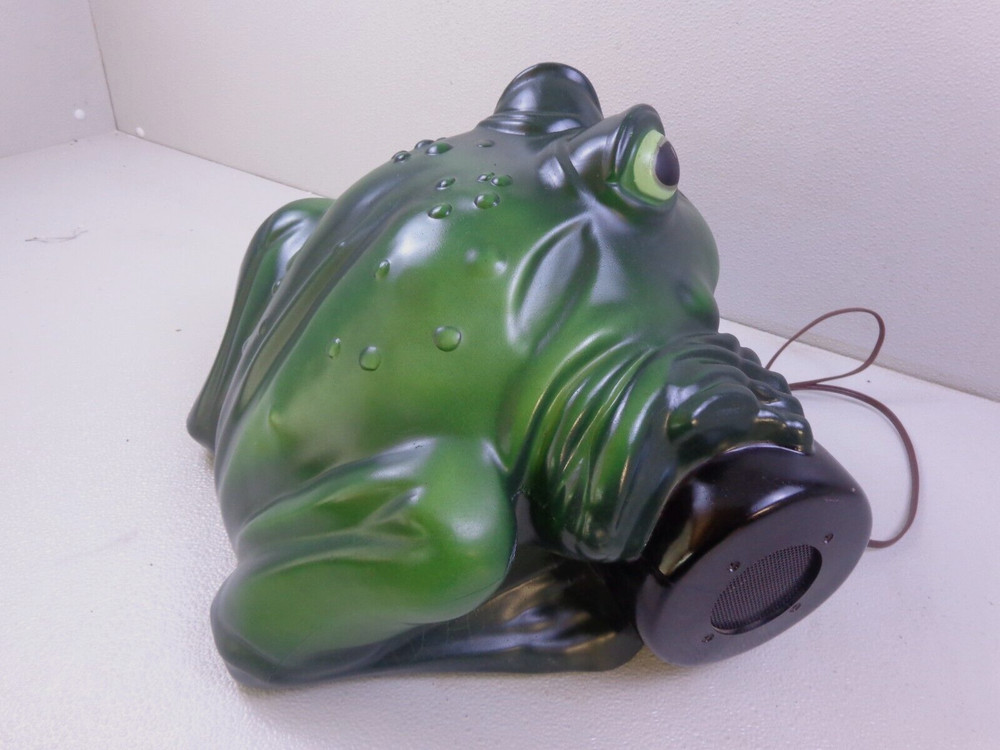 Vintage 1995 Budweiser Bullfrog Motion Sensor talking lighted sign