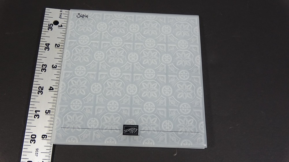 Sizzix Big Shots Embossing Folder Tin Tile Dynamic 147906