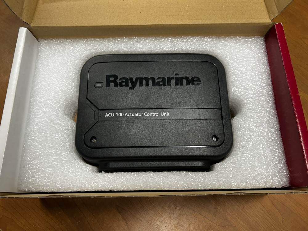Raymarine ACU-100 Evolution Autopilot Actuator Control Unit E70098