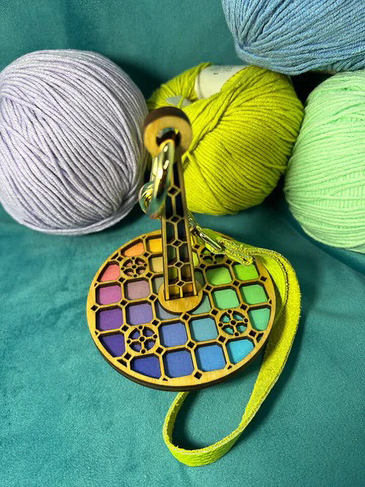 Authentic Lemonwood Mini Minder Yarn Minders