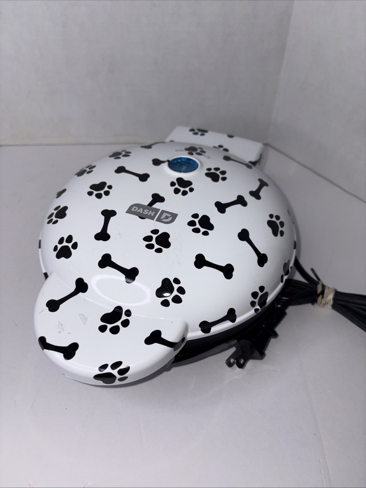 DASH EXPRESS DOG TREAT BISCUIT MAKER ORIG