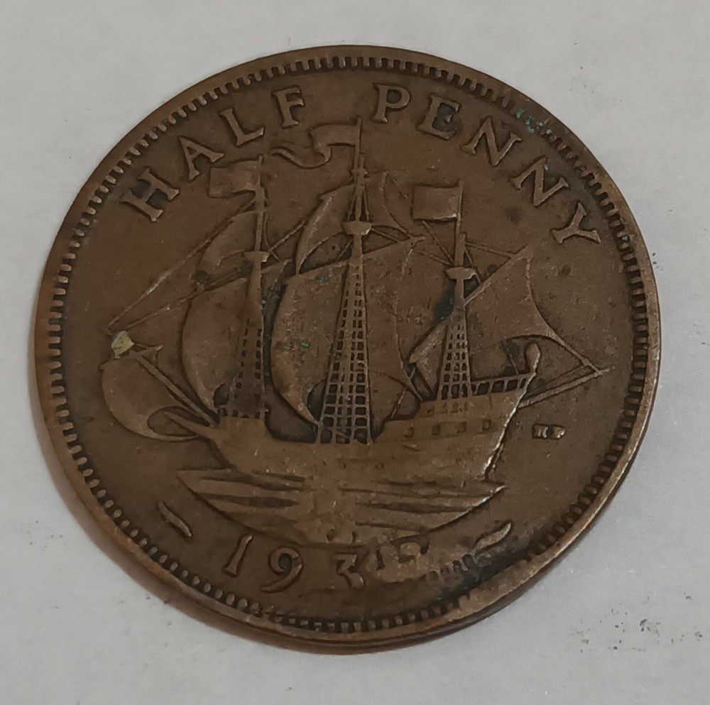 George V and George VI coins with error