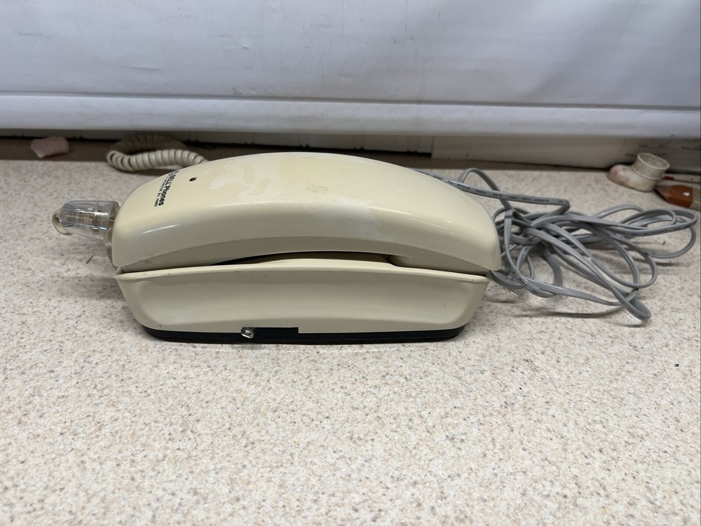 NWTN BELL CLASSIC FAVORITE PUSH BUTTON WALL/DESK PHONE TRIMLINE UNTESTED