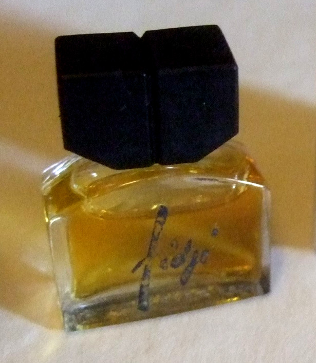 Fidji Perfume Miniature by Guy Laroche Original Box