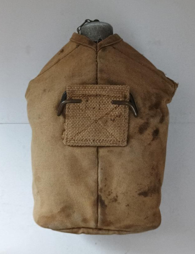 US WW1 CANTEEN AND COVER BOTH MARKED 1918