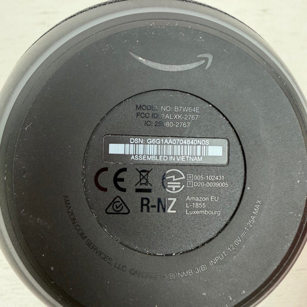 Amazon Echo Dot 4th Gen Smart Speaker Charcoal B7W64E Alexa Bluetooth