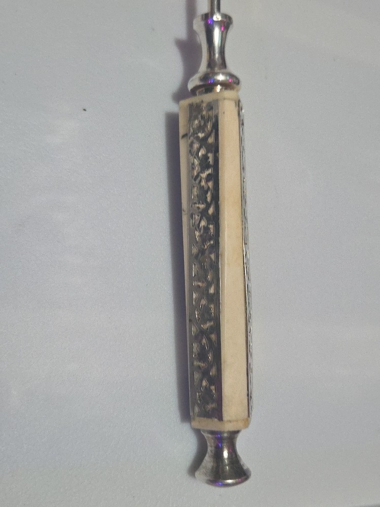 14" Silver Plated Candle Snuffer