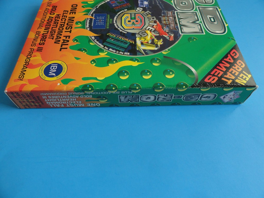 CD ROM SERIES 3 WHITE WOLF - 1995 PC CD-ROM 10 GAMES - BIG BOX- COMPLETE