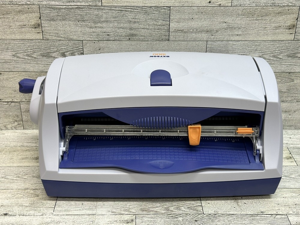 Xyron XRN900 9-Inch Creative Station Multi-Function Laminating/Crafting System