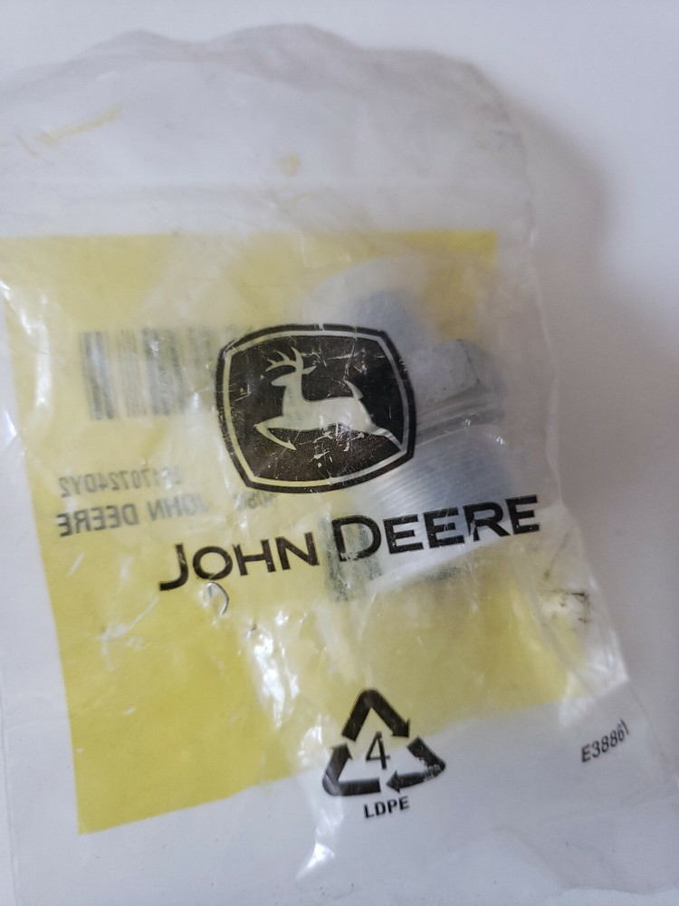 38H5193 John Deere Adapter Fitting