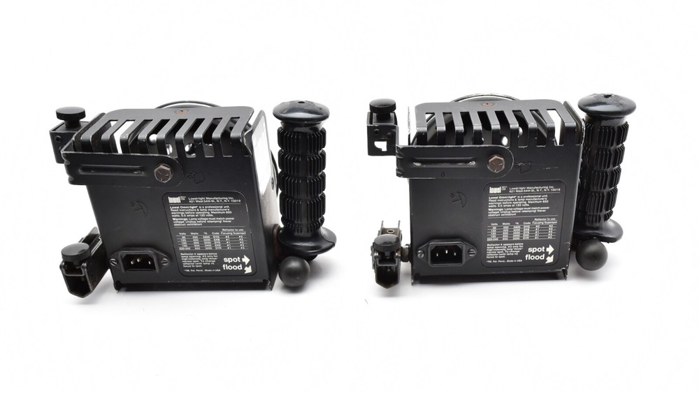 Lowel Omni Light Set of Two Lights (#12223)