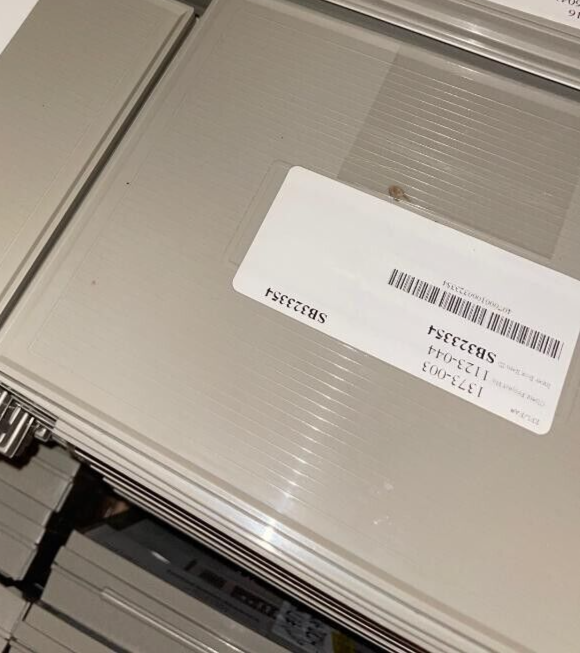 USED MICROSCOPE SLIDE BOX Light Gray CASE STORAGE HOLDS 100 SLIDES(G49)