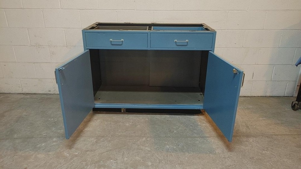 47" Jamestown Casework(S6LLST11855)