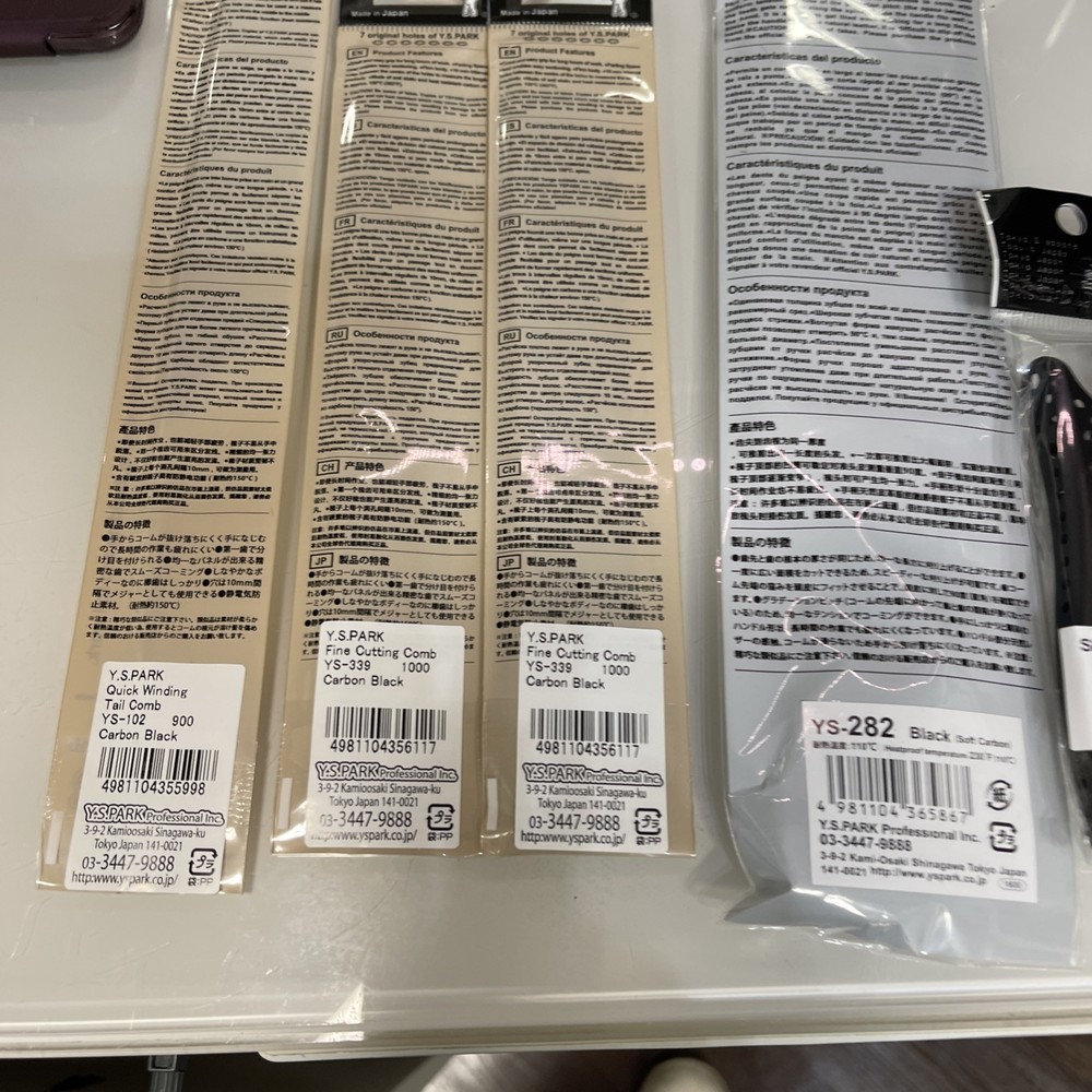 YS park Clips And Combs Pack