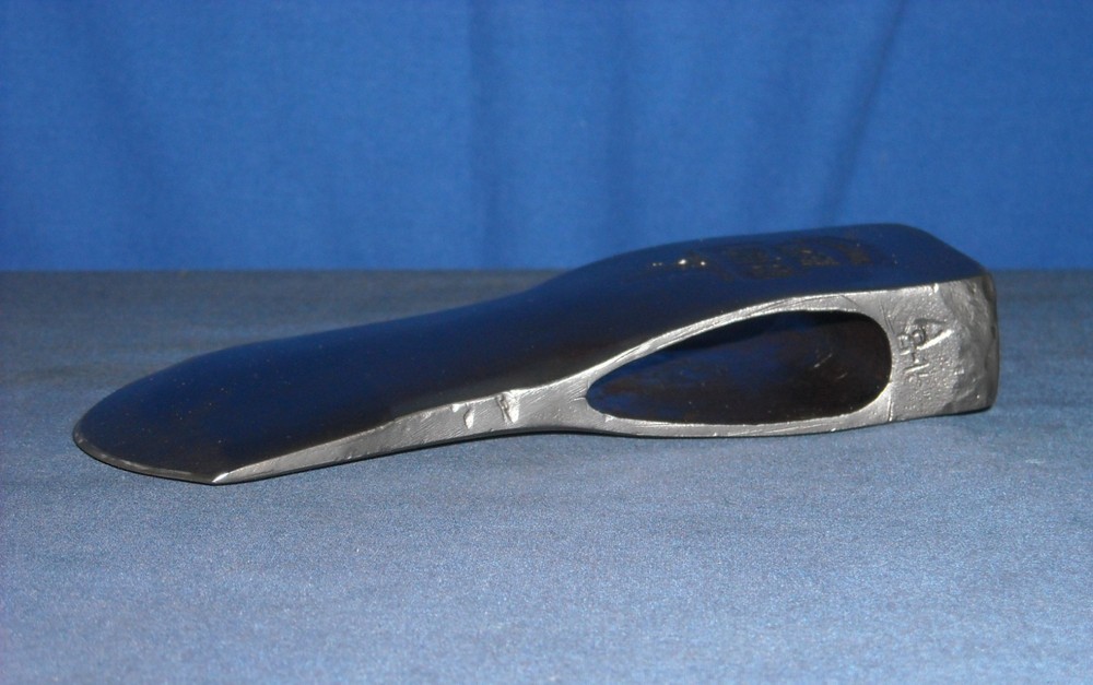 Keen Kutter EC Simmons Hardware Vintage Single Bit Axe Head Etched Embossed Logo