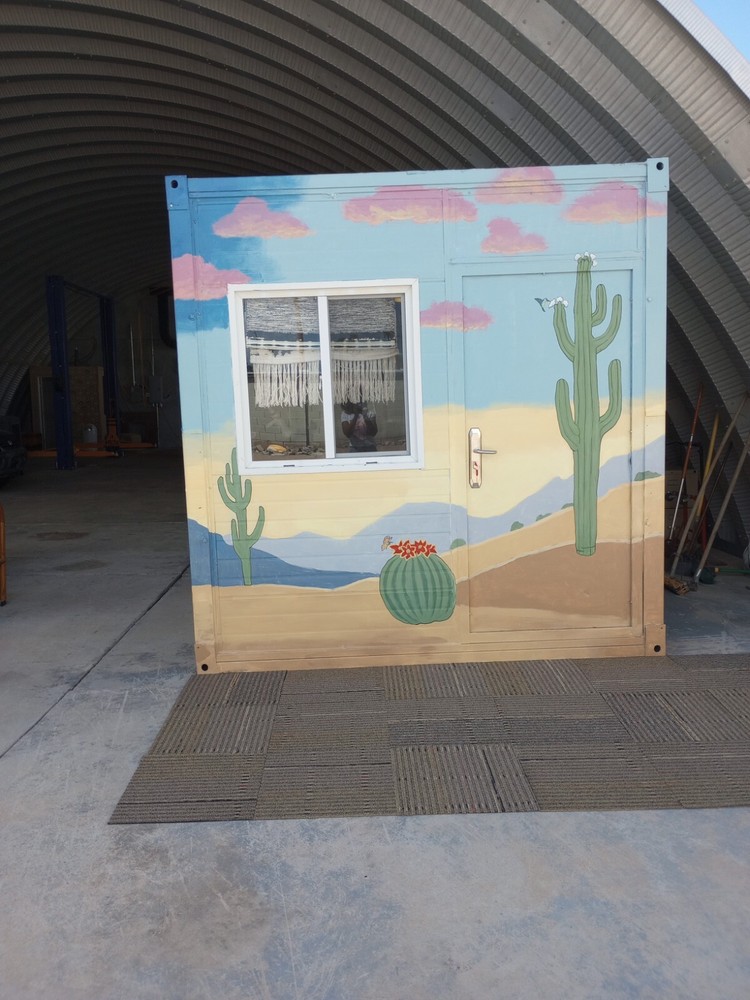 Tiny house