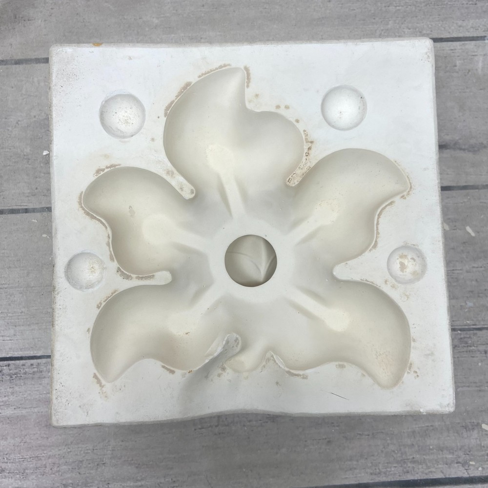 Unbranded Ceramic Casting Mold Leaf Design