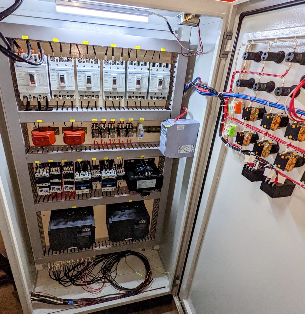 Spinner Hanger Sandblasting Machine, Blast Cleaning Equipment, Shotblast Systems