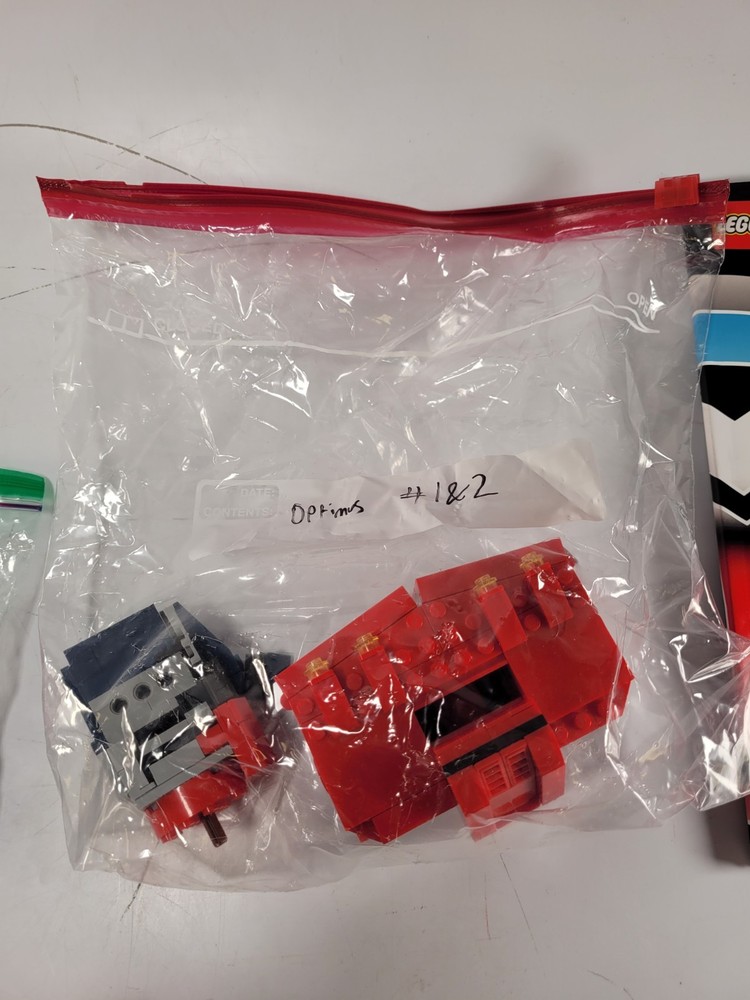 LEGO Transformers Optimus Prime Building Set #10302 (Unknown %)