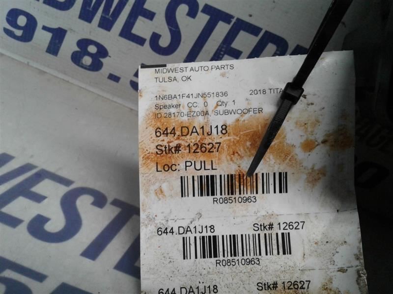 TITAN XD 2018 Speaker 8510963