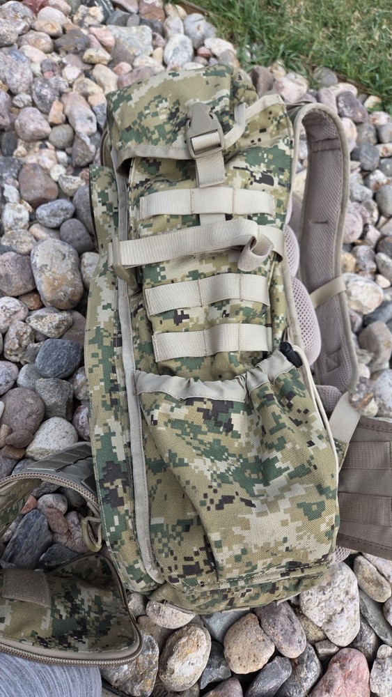 Eberlestock HALTRACK backpack AOR2 NSW Seal Team 3 day Assault pack Hydration