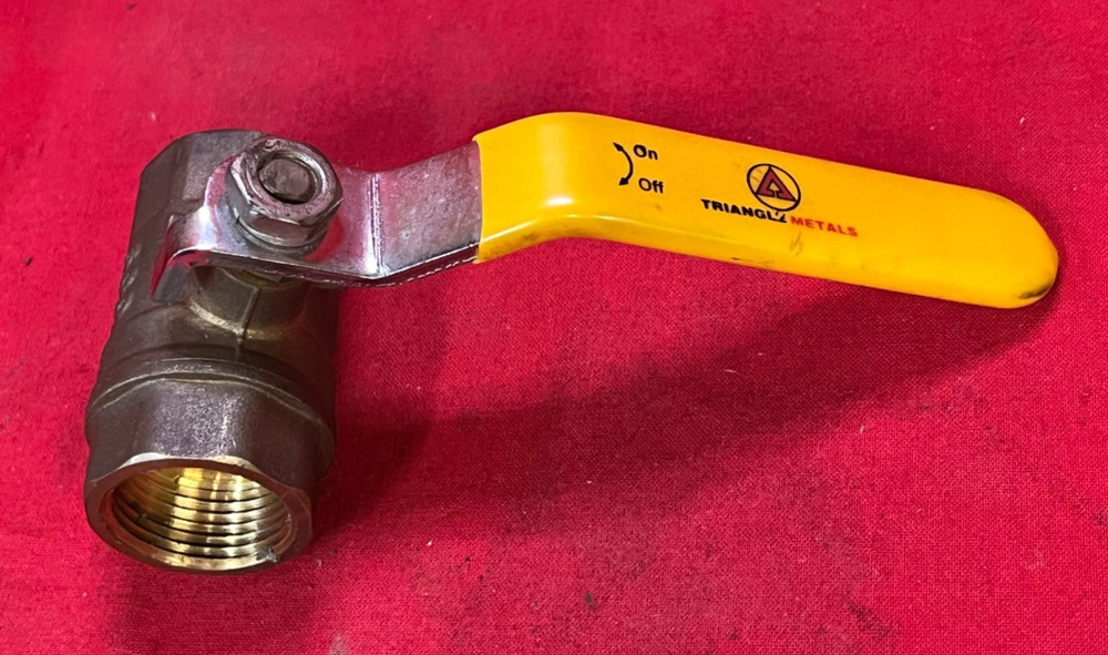 TRIANGLE METALS BRASS BALL VALVE SIZE: 3/4" 600WOG