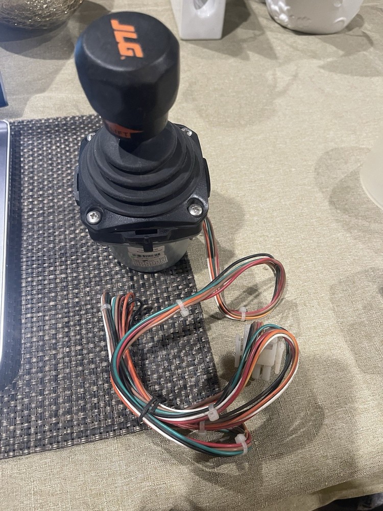 JLG 1001178139,JOYSTICK CONTROLLER.