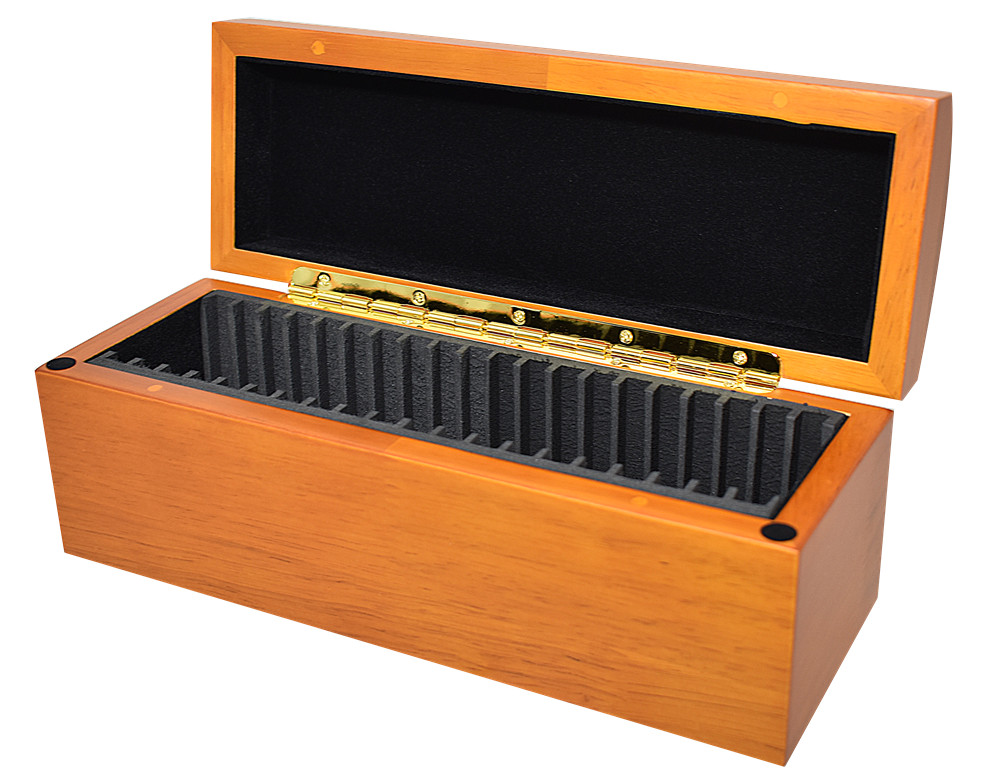 Guardhouse 20 Slab Cedar Wood Box