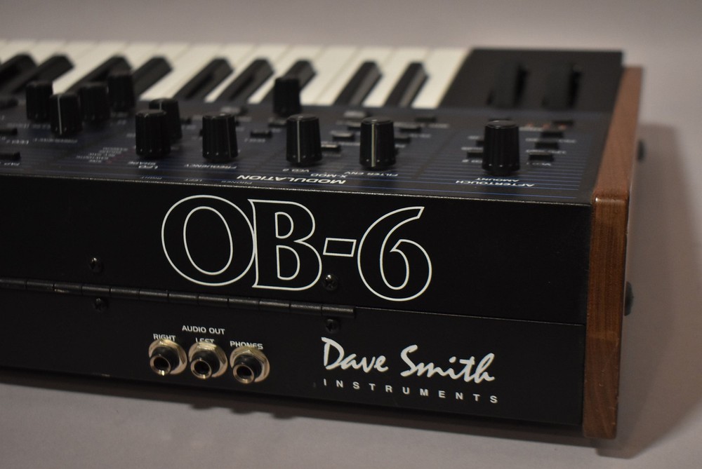 Dave Smith Instruments OB-6 6-Voice Polyphonic Analog Synthesizer