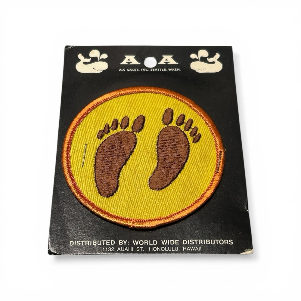 Vintage Made In Hawaii Footprints Embroidered Patch 3”