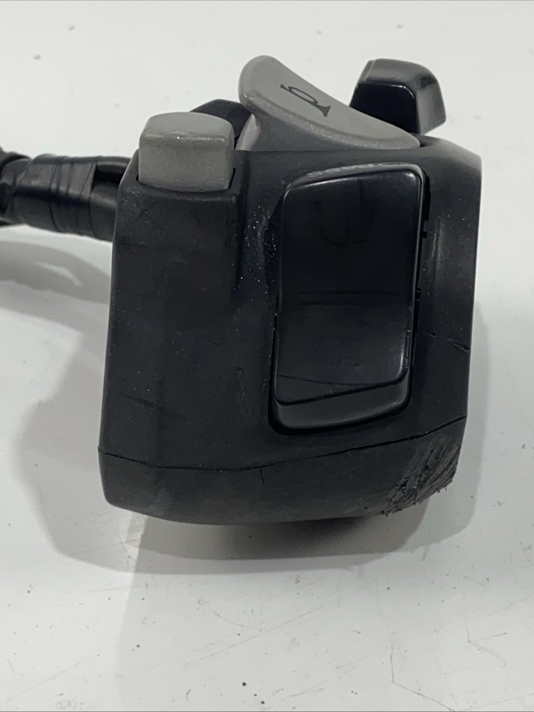 ♻️ Honda CBR 650F (RC 96) 2017 - 2018 Left Switchgear Handlebar Controls ♻️