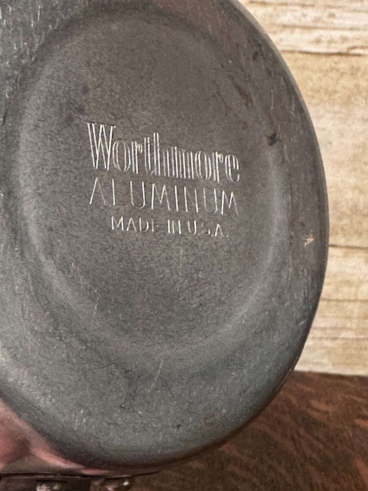 Vintage Worthmore Aluminum 2 Cup Measuring Cup