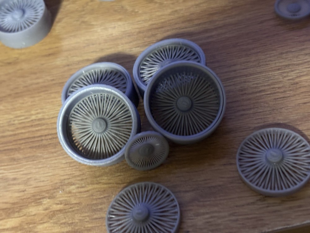 1/24 Dayton Wire wheels(comes Raw)