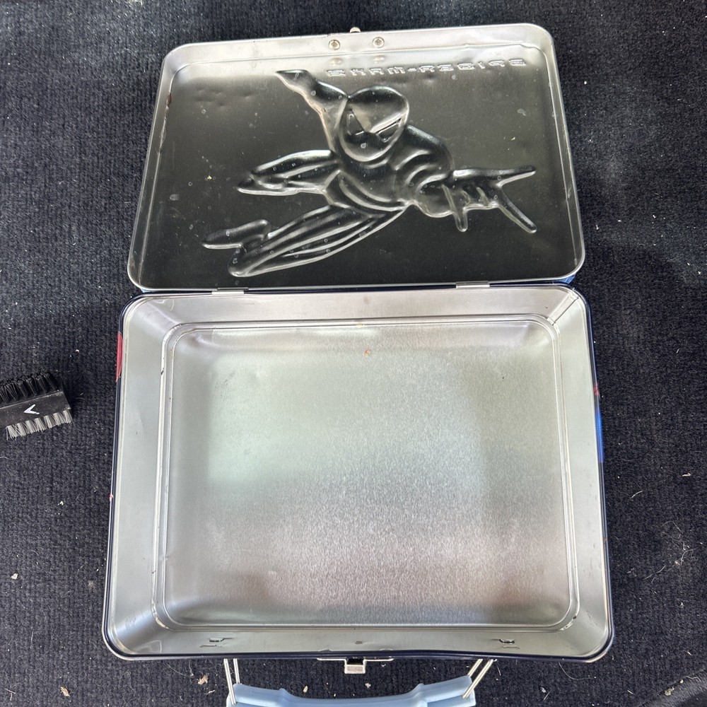 C) 2006 Spider-man 3 Metal Tin Lunch Box Marvel