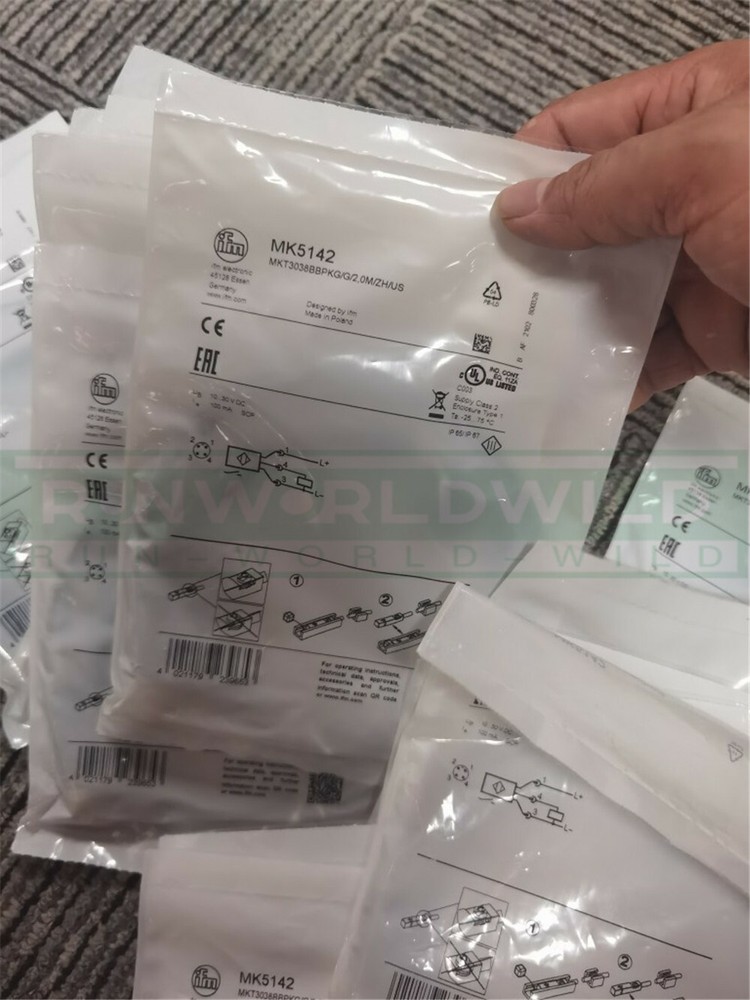 1PCS new For IFM magnetic switch sensor MK5142