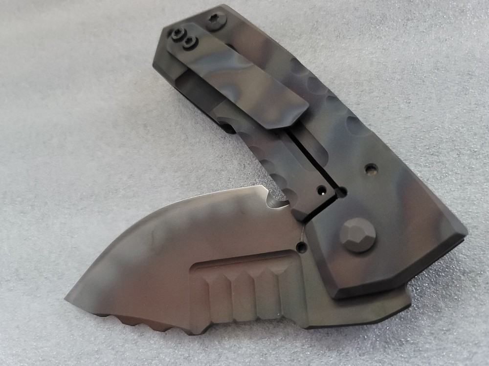 Crusader Forge Knives VIS Metro 1-Off, Sharpened Choil, Chisel Phantom Coated 3V