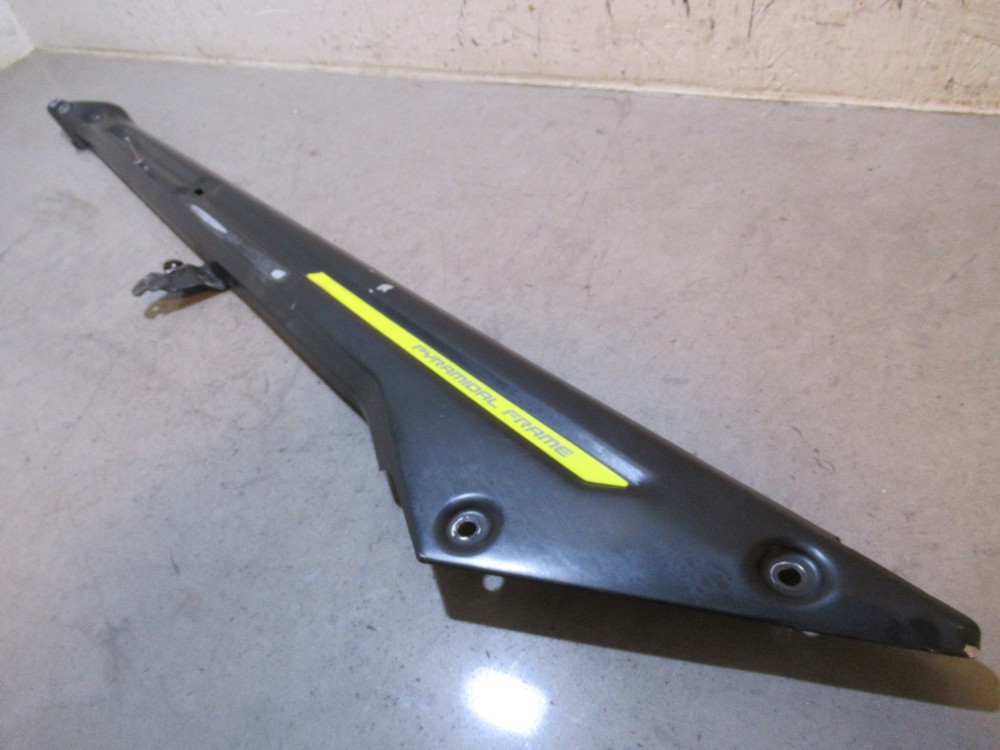 Ski-Doo Summit 850 Member Left 2017