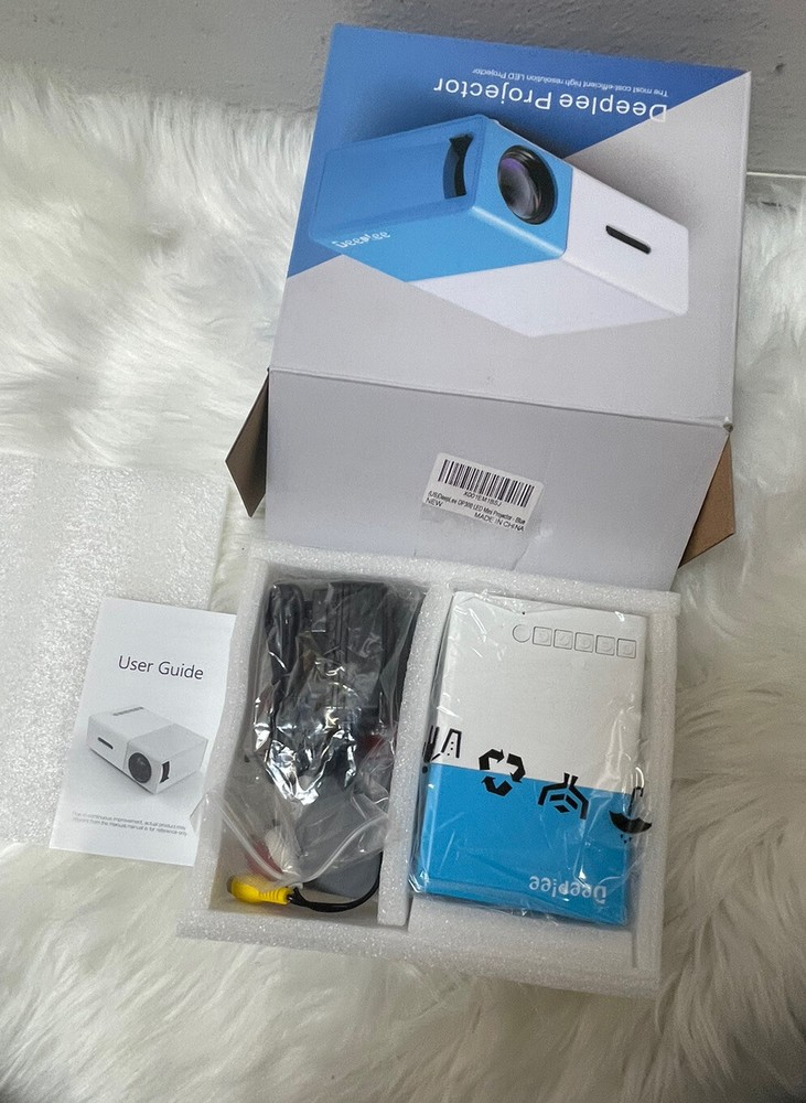 DeepLee DP300 LED Mini Projector Blue Variant Tested