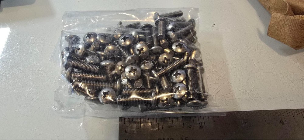 (400) MILITARY STANDARDS SCREWS MS35217-57 5305-00-059-3661