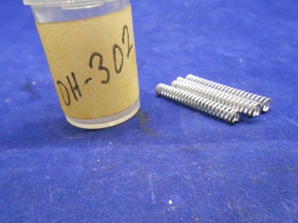DH302 PART SET OF 4